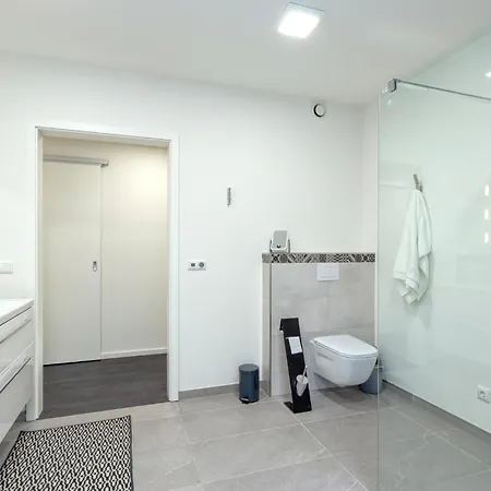 2 Bedroom In Apartamento *