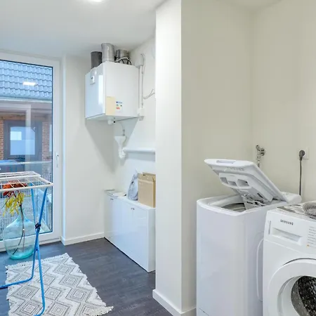 2 Bedroom In Apartamento Eckernförde